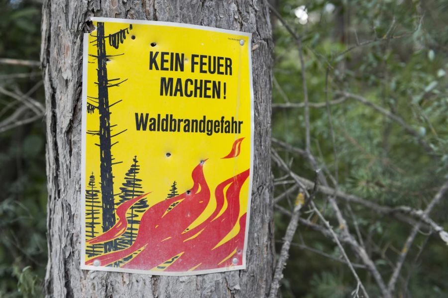 Im Zentralwallis und im Süden herrscht wegen der Trockenheit Waldbrandgefahr.