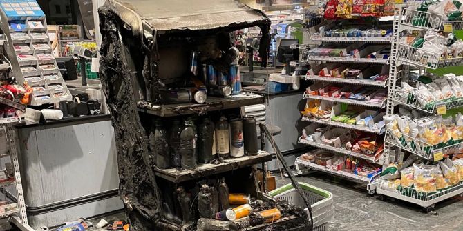 Siebnen SZ: Sachschaden bei Brand in Verkaufsgeschäft
