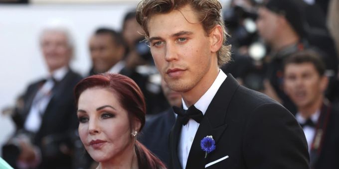 Austin Butler mit Priscilla Presley beim Filmfestival in Cannes. austin butler