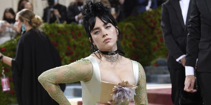 Billie Eilish an der Met Gala. Billie Eilish freund