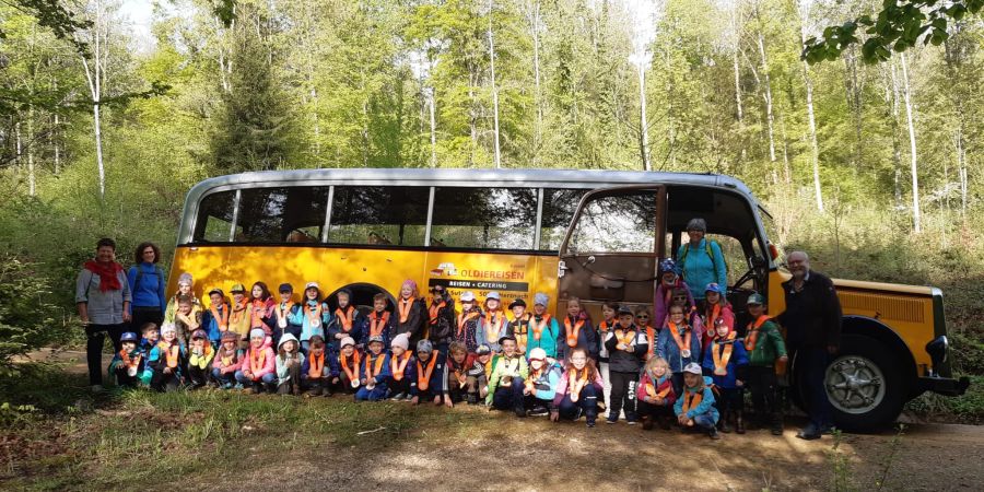 Lebensbaumbesuch Oldie-Postauto Herznach-Ueken