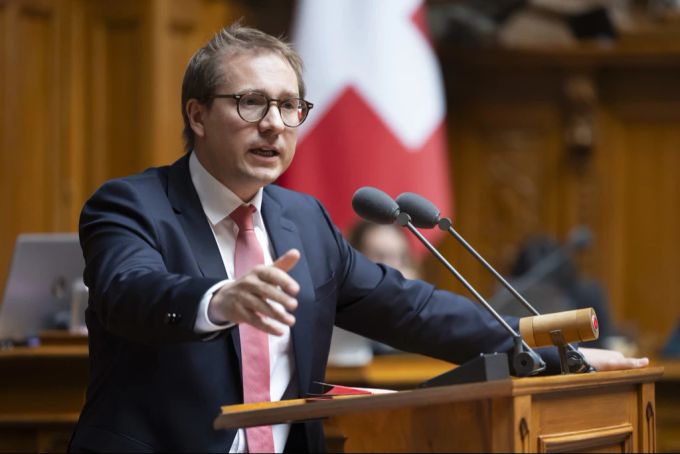 Philippe Nantermod Samenspende