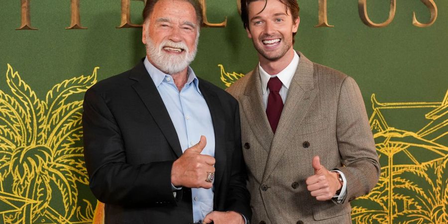 Arnold und Patrick Schwarzenegger bei der Premiere von «The White Lotus» in Los Angeles am 10. Februar. (Archivbild)