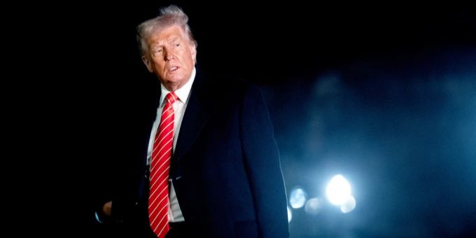 US-Präsident Donald Trump verschärft seine Kampagne gegen kritische Anwälte. US-Präsident Donald Trump