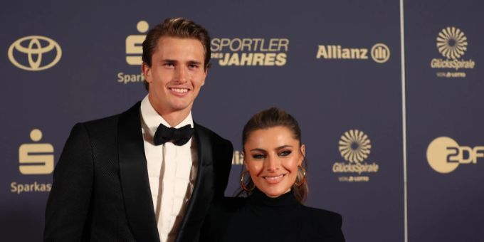 «Kriege Pimpernellen» - Sophia Thomalla verrät Zverevs Bett-Marotten