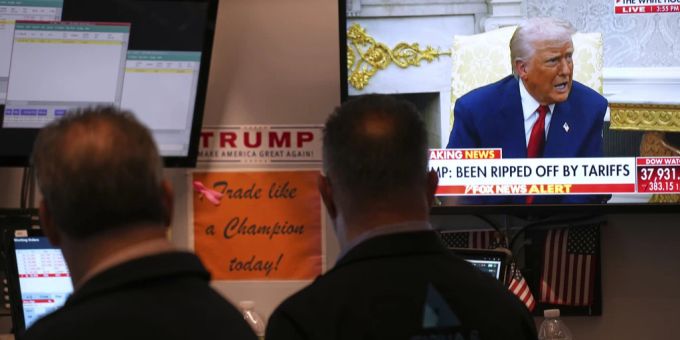 Börsencrash - Wall Street im freien Fall: Dramatische Einbrüche schüren Ängste