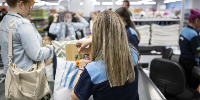 Die Deutschen sollen mehr arbeiten, finden Bayerns Wirtschaftsbosse. Und schlagen drastische Massnahmen vor. Wirtschaft Deutschland