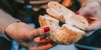Abwaschen geht nicht - Bäckereien fahren Krallen gegen Gelnägel aus
