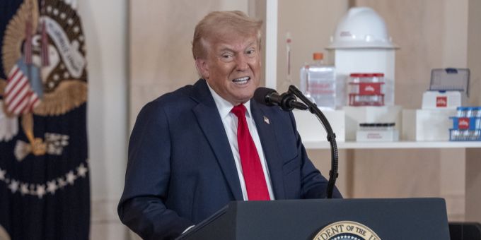 Präsident Trump hat für schwächelnde US-Wirtschaft einen Schuldigen gefunden. (Archivbild) joe biden US-Wirtschaft