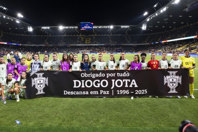 Im Wankdorf wurde beim Spiel zwischen Spanien und Portugal an der WEURO 2025 an Diogo Jota erinnert. WEURO 2025