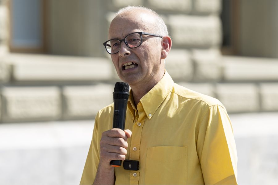 Wenn ein Bundesrat auf die Strasse gehe, müsse er mit solchen Aktionen rechnen, sagt Grünen-Nationalrat Michael Töngi.