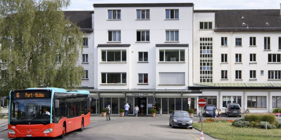 Das Spitalzentrum Biel hat seinen Jahresverlust verringert. (Archivbild)