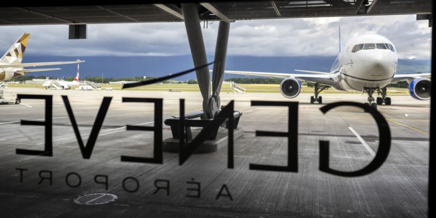 Die Schweiz ist nicht offiziell zum G7-Gipfel im französischen Évian-les-Bains eingeladen. Sie engagiert sich aber für die Sicherheit des Gipfels, insbesondere am Flughafen Genf.