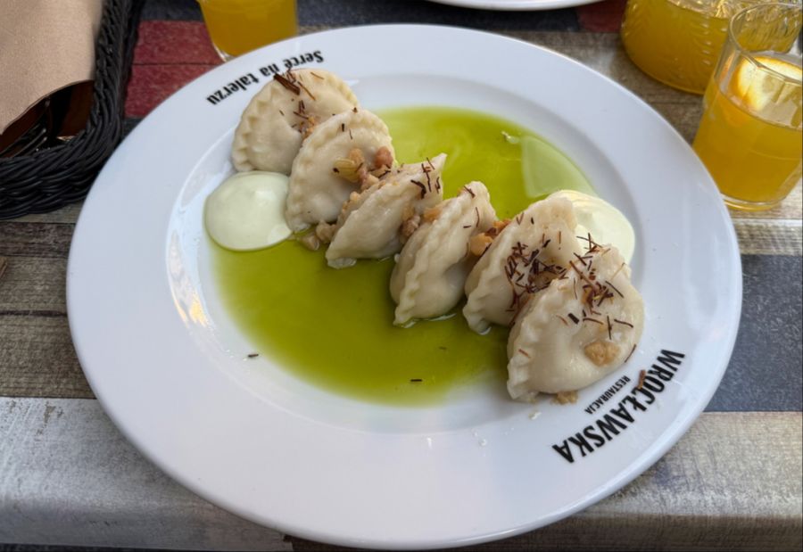 Die Piroggen mit Kartoffel-Quark-Füllung konnten mich nicht ganz überzeugen.