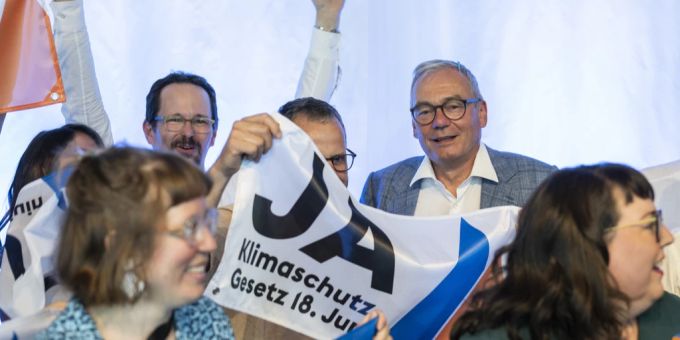 Am 18. Juni 2023 nahm die Schweizer Stimmbevölkerung das Klimaschutzgesetz an. Klimaschutzgesetz