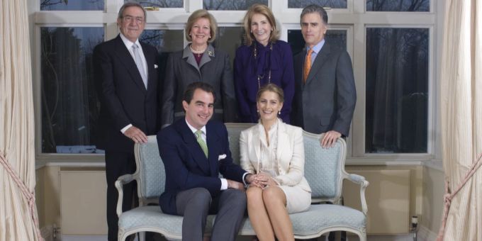 Eine alte Aufnahme der griechischen Königsfamilie. Hinten rechts im Bild: Prinzessin Tatianas Vater Attilio Brillembourg. Sein gleichnamiger Sohn ist seit Tagen verschwunden. (Archivbild) attilio brillembourg prinzessin tatiana