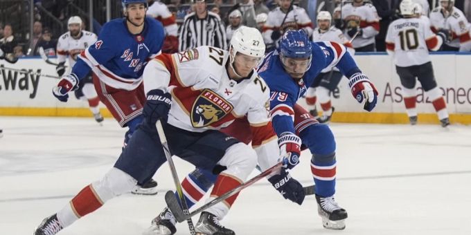 Die Florida Panthers schlagen die New York Rangers mit 3:2. Florida Panthers