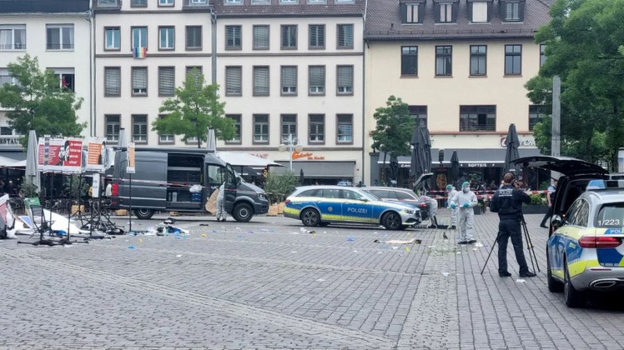 In Mannheim (D) kam es am Freitag zu einem grösseren Polizeieinsatz.