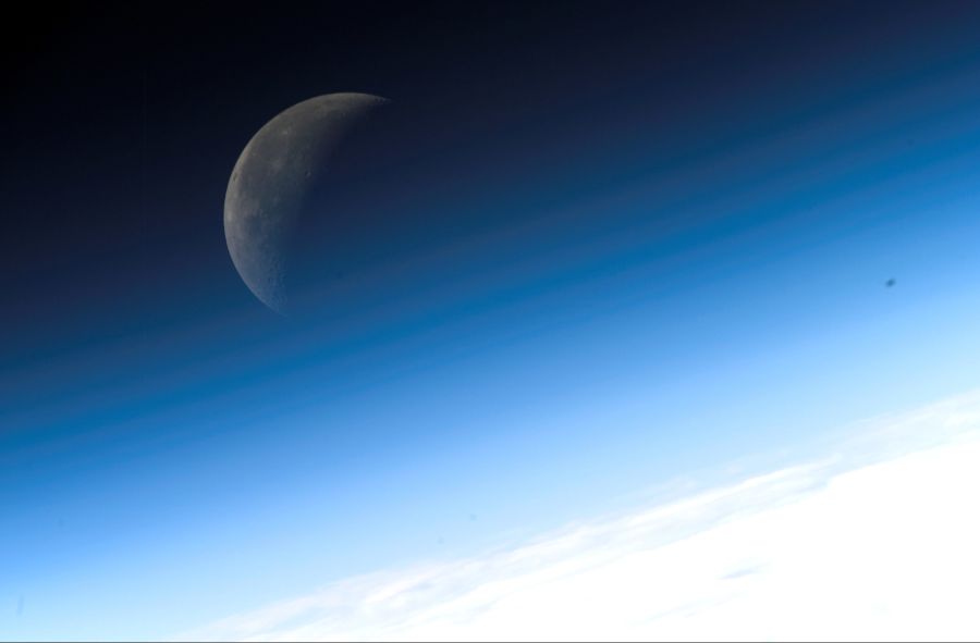 Forschende haben in der Atmosphäre Spuren von Raumfahrt gefunden. (Symbolbild)