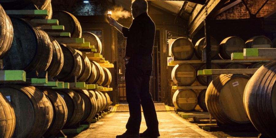 Die Strafzölle der US-Regierung setzen der schottischen Whisky-Branche zu. (Archivbild)