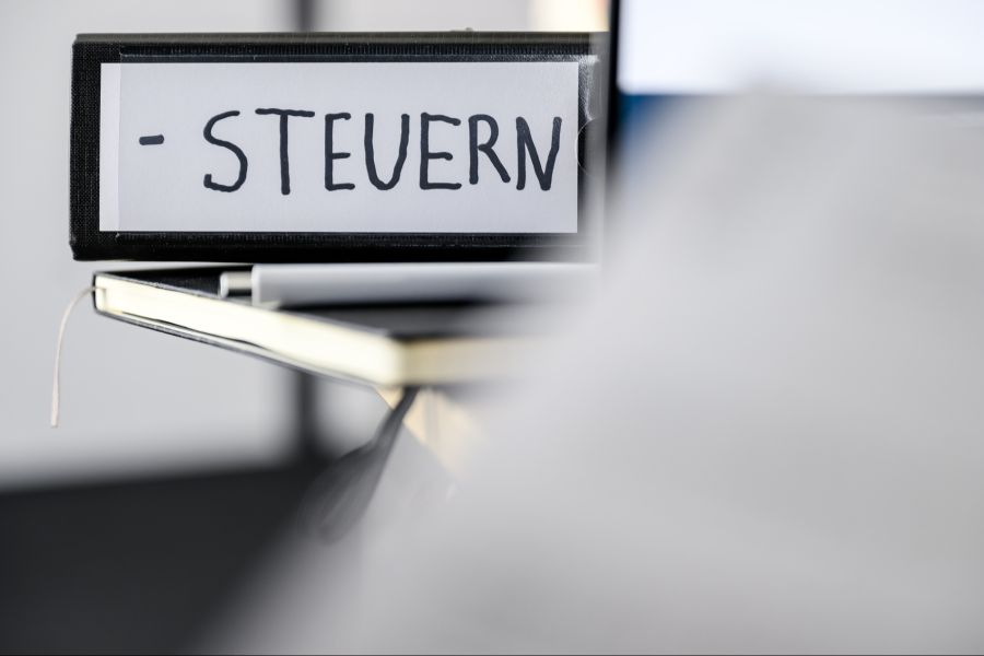 Steuern