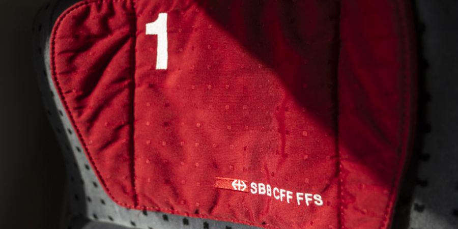 Wer im Mai den Bahnhof in Lenzburg AG benutzt, muss mehr Zeit einberechnen, denn es kommt wegen Bauarbeiten zu Ausfällen und Ersatzbussen. (Symbolbild)