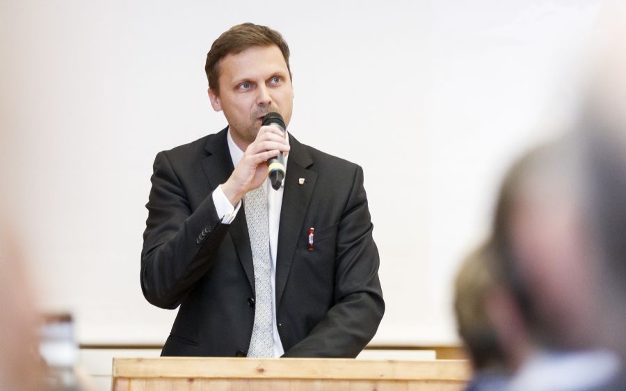 Auch Gemeindepräsident Joachim Rausis ist des Tourismus wegen erleichtert: «All diese Wanderer wären wohl trotzdem gekommen und hätten sich damit abgefunden, im Tal wild zu zelten.»