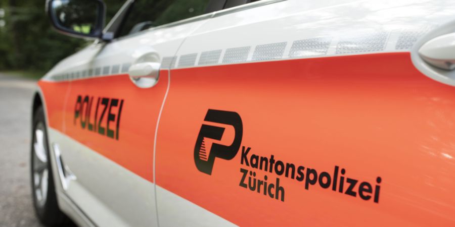 Bei einer Frontalkollision sind am Mittwoch in Effretikon drei Personen verletzt worden. (Symbolbild)