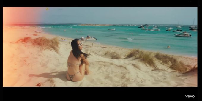Katy Perrys neuestes Musikvideo zu «Lifetimes» sorgt bereits kurz nach Veröffentlichung mächtig für Furore. Das Bild zeigt Katy Perry auf den Balearen.