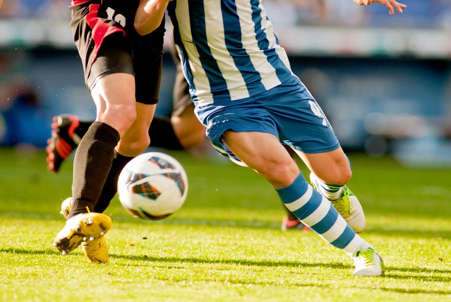 Fussballspieler auf dem Rasen