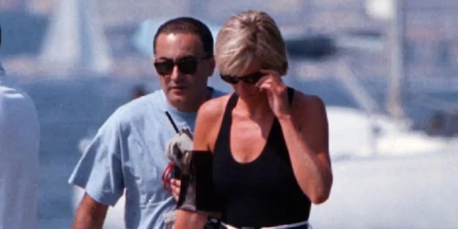 Prinzessin Diana und Dodi Al-Fayed hatten ein Verhältnis.