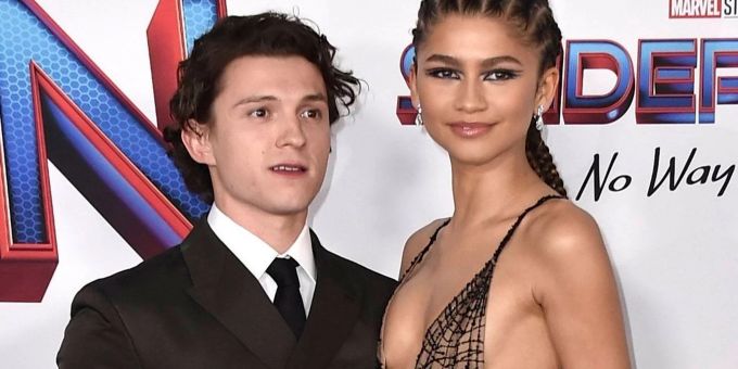 Hollywood-Schauspielerin Zendaya beschreibt die Arbeit mit ihrem Freund Tom Holland als «seltsam angenehm». (Archivbild) Tom Holland und Zendaya