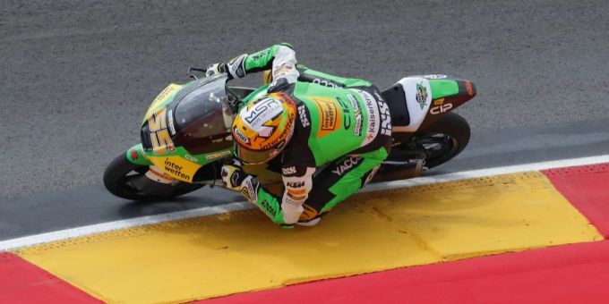 Noah Dettwiler fährt seine erste Saison in der Moto3. Noah Dettwiler Moto3