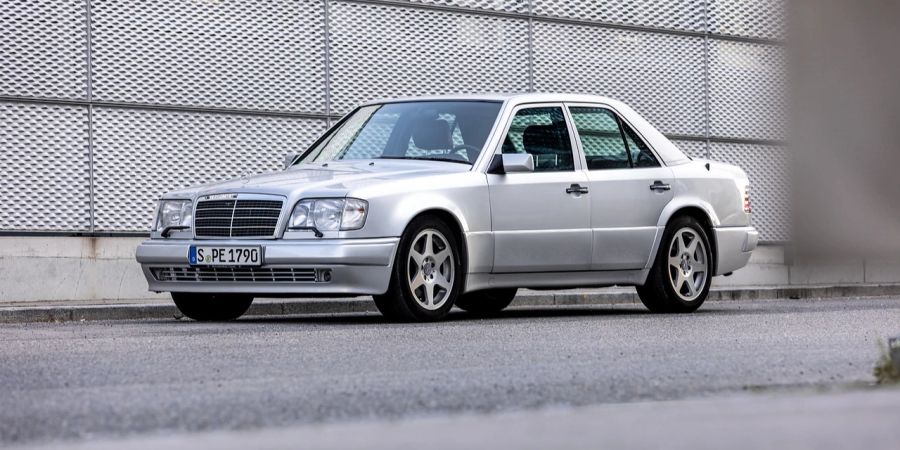 Mercedes Benz W124