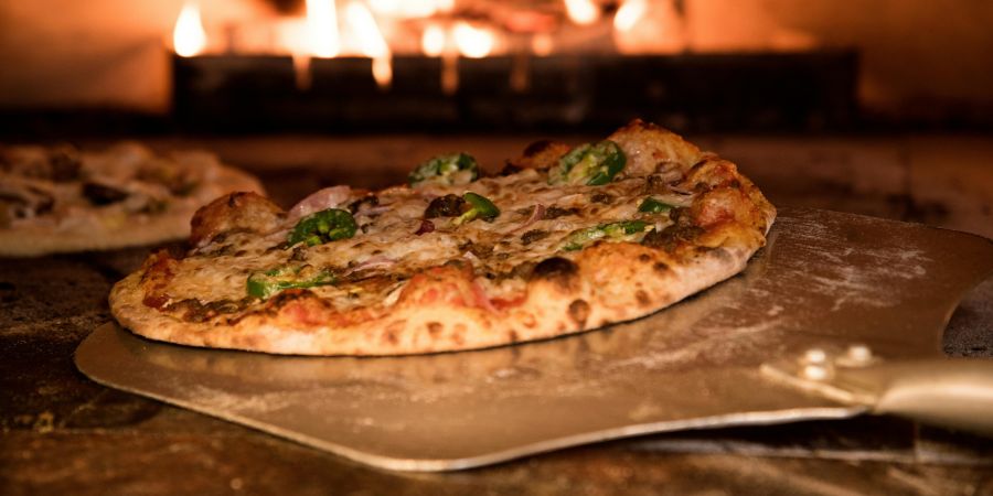 Pizza Prosciutto wurde im Jahr 2025 in der Schweiz am zweitmeisten bestellt.