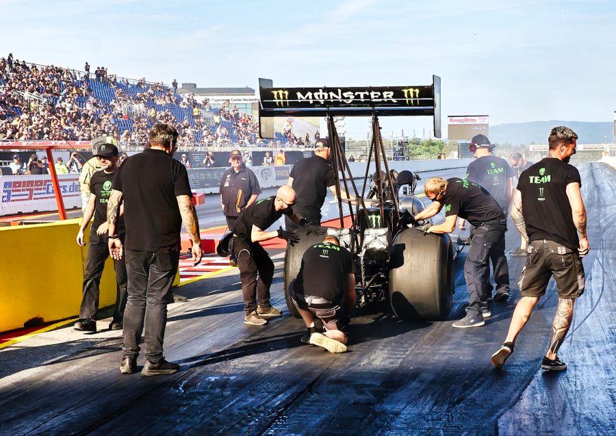 Jndia Erbacher Top-Fuel-Dragster NitrOlympX