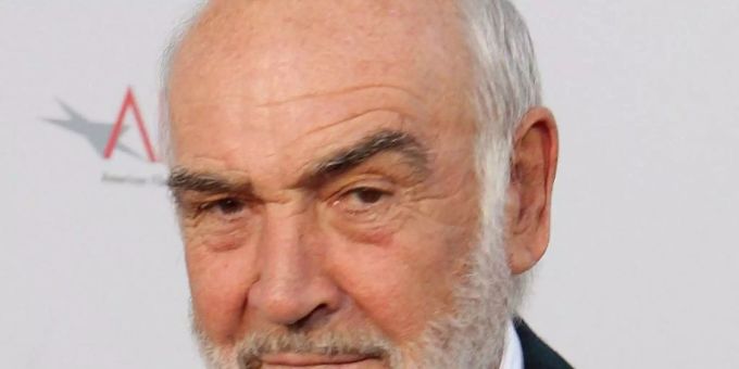 London - Britische Leser wählen Sean Connery zum besten James Bond