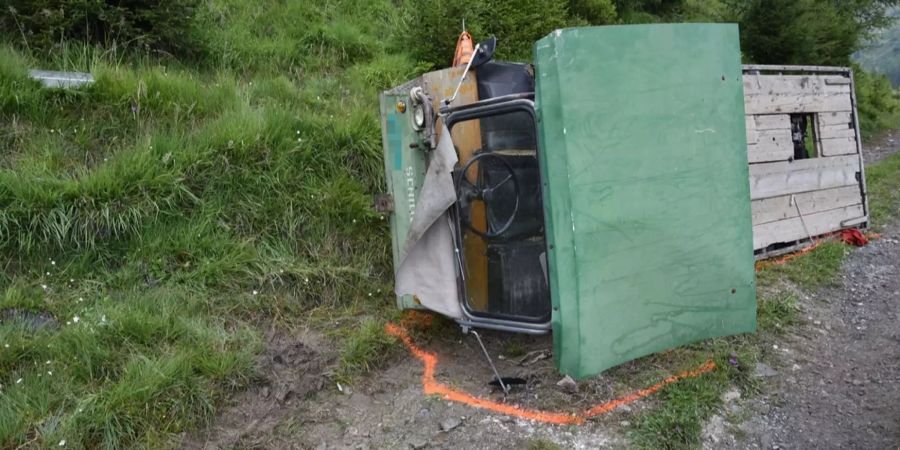 Mit landwirtschaftlichem Motorkarren tödlich verunfallt
