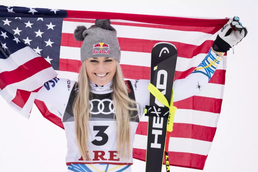 Lindsey Vonn mit der amerikanischen Flagge.