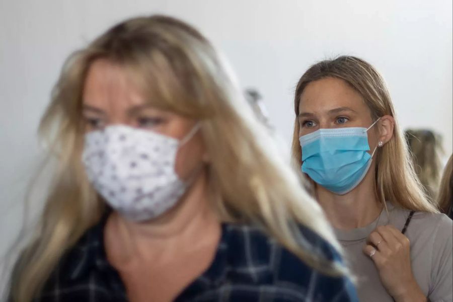 Bar Refaeli und Mutter