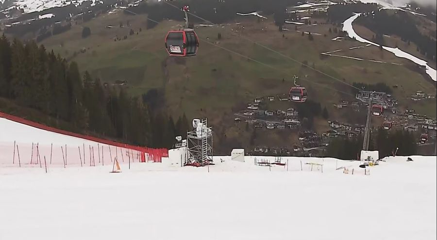 Das Wetter stellt die Organisatoren des Weltcup-Finals in Saalbach (Ö) vor Herausforderungen.