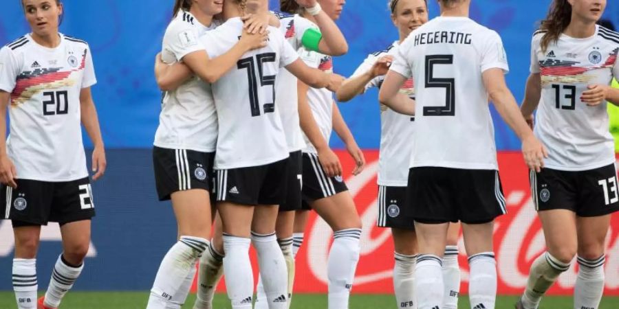 Nach dem Sieg über Spanien in Valenciennes geht es für die deutschen Nationalspielerinnen bei der WM weiter zum dritten Spiel in Montpellier gegen Südafrika. Foto: Sebastian Gollnow