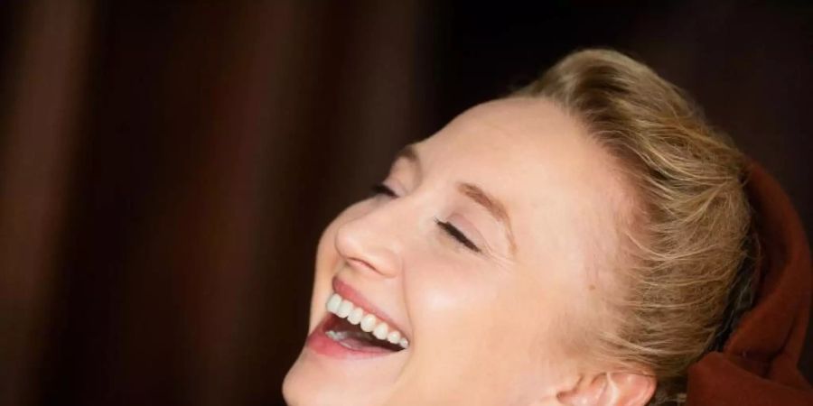 In der Serie «Die Neue Zeit» spielt Anna Maria Mühe Dörte Helm, eine Frau, die es wirklich gab. Foto: Rolf Vennenbernd/