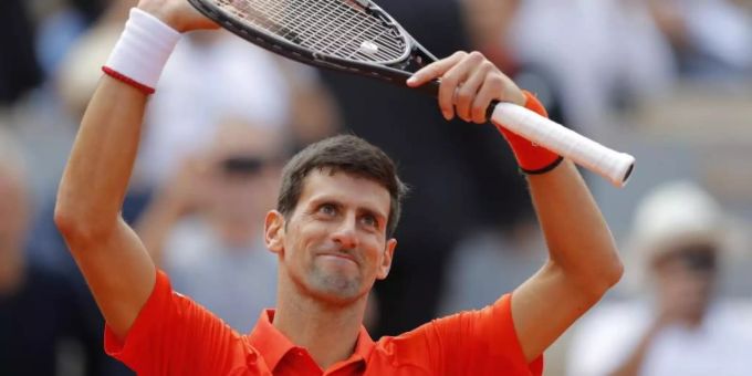 Zverev-Bezwinger Novak Djokovic bekommt es im Paris-Halbfinale mit Dominic Thiem zu tun. Foto: Michel Euler/AP