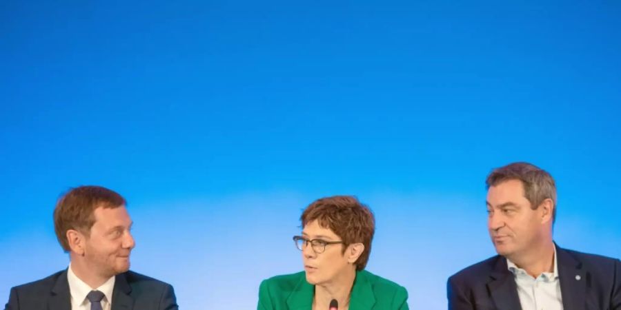 Michael Kretschmer, Annegret Kramp-Karrenbauer und Markus Söder