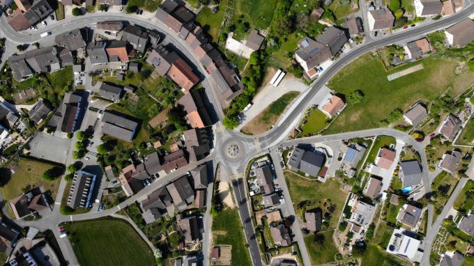 Das Dorf Wegenstetten aus der Vogelperspektive. Wegenstetten
