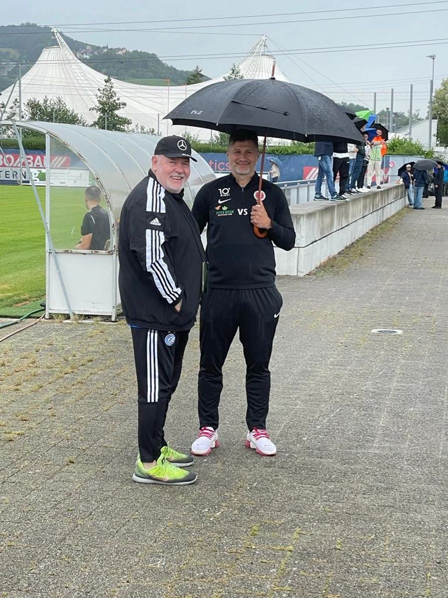 Hier ist Alf im Gespräch mit GC-Legende Vero Salatic.