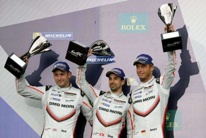 Neel Jani (Mitte) wird Simulationsfahrer bei Audi. (Archivbild) Neel Jani