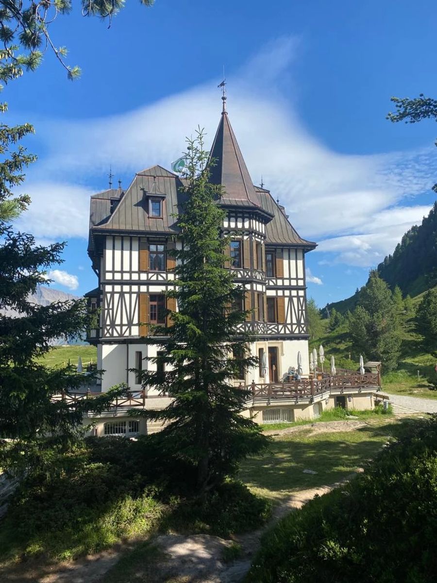 Die berühmte Villa Cassel auf der Riederalp.