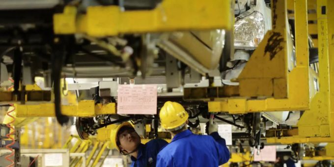 Die Industrie Chinas war im Februar 2020 stark eingebrochen. Das Coronavirus hinterliess seine Spuren. (Archivbild) china industrie